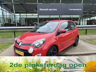 Renault Twingo 1.2 16V Dynamique / Climaat control/ Dealer onderhouden / 49.515 KM NAP / Climate / Cruise / 2e Pinksterdag Open 09.00 - 17.00 uur