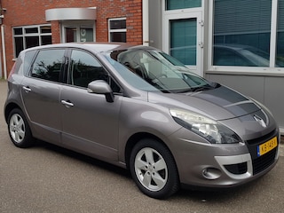 Renault Scénic 1.6 16V Navi Ecc Trekhaak Cruise NetteStaat