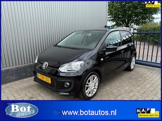 Volkswagen Up 1.0 groove up! NAVIGATIE / 1E EIGENAAR / CRUISE CONTROL / AIRCO / VW DEALER ONDERHOUDEN / DEELS LEDER / NL-AUTO