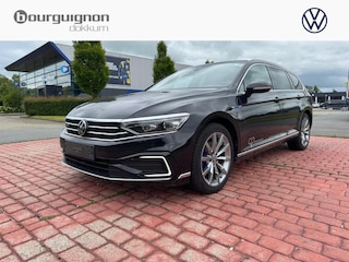 Volkswagen Passat Variant 1.4 TSI PHEV GTE Business | 218Pk | IQ Light | A- Camera | R-Line | Trekhaak | 18Inch | Elec. A-Klep | DCC |