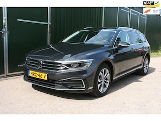 Volkswagen Passat Variant 1.4 TSI PHEV GTE Business, LEER, NAVIGATIE, CAMERA