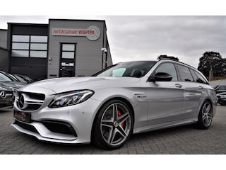 Mercedes-Benz C-klasse Estate 63 | AMG schaalstoelen | IWC | Luxe leder Two Tone | Burmester | Elektrisch verstelbare stoelen