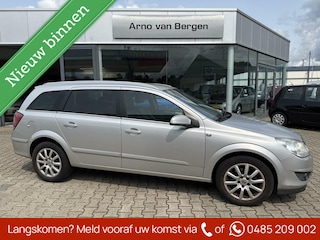 Opel Astra Wagon 1.6 Executive, leder, climatronic, cruisecontrol, trekhaak, afkomstig van de 2e eigenaar.