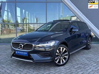 Volvo V60 2.0 T5 AWD Pro Polstar Getuned 310pk Panoramadak / Harmon Kardon / Camera / HU Display