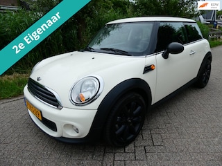 Mini Mini 1.6 75pk 6-bak Zuinig 2e eigenaar Airco LMV Historie