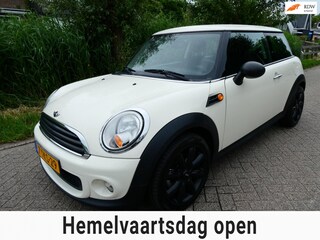 Mini Mini 1.6 75pk 6-bak Zuinig 2e eigenaar Airco LMV Historie