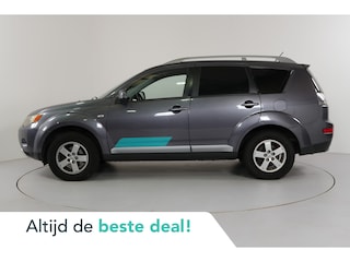 Mitsubishi Outlander 2.2 DI-D Intense | Bedrijfswagen | 4x4 | Trekhaak | Climate |