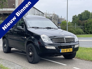 SsangYong Rexton RX 270 Xdi HR | 4WD | EXPORT | AUTOMAAT | GRIJS KENTEKEN | EXPORT