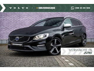 Volvo V60 2.0 T4 Business Sport | Trekhaak | Navigatie | Leder | Schuif/kanteldak | Keyless | Xenon | Standkachel | On Call