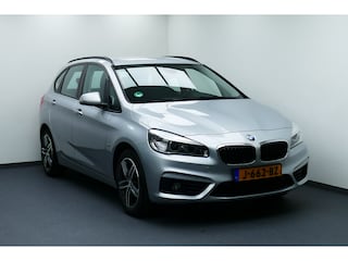 BMW 2-serie Tourer 218i High Executive. Elek A Klep, Navi, Clima, Led Koplampen, Afn Haak 1300kg