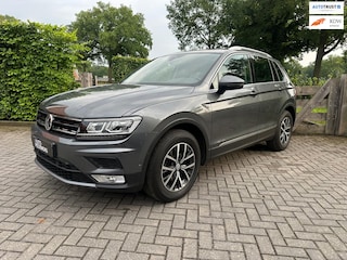 Volkswagen Tiguan 1.4 TSI ACT Highline | LED| PANO| ACC| Camera