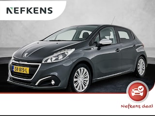 Peugeot 208 Style 82 pk | Navigatie | Achteruitrijcamera | Parkeersensoren Achter | LED Dagrijverlichting | Lederen Stuurwiel | Climate Control | Cruise Control | Buitenspiegels Elektrisch Verstel -en Verwarmbaar |