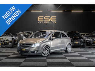 Opel Corsa 1.2-16V Cosmo | Automaat | Cruise | Climate