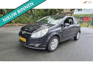 Opel Corsa 1.4-16V Enjoy NETTE AUTO RIJDT EN SCHAKELT GOED