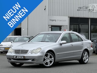 Mercedes-Benz C-klasse 180 K. Elegance AUTOMAAT/AIRCO/CRUISE CONTROLE/MOOIE ORIGINELE MERCEDES!