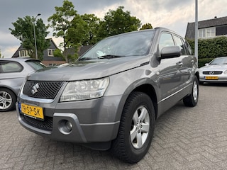 Suzuki Grand Vitara 2.0-16V Exclusive 140pk,Apk 16/5/26,Airco,Cruise,Leder,Trekhaak