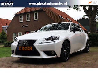 Lexus IS 300h Sport Edition Aut. | F-Sport pakket | Schuif-Kanteldak | Full Led | Stoelverwarming | Lederen stoelen | Historie |