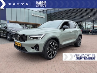 Volvo XC40 T5 Recharge Plus Dark | Adaptieve Cruise Control | Elektr. Stoelen met memory | 21 Inch Velgen | Trekhaak | Harman Kardon Audio | Keyless | Achteruitrijcamera | Stoel + Stuurverwarming |