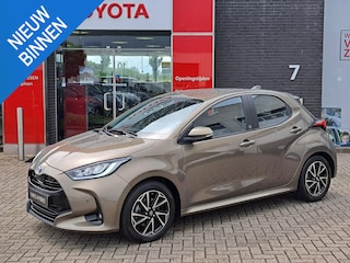 Toyota Yaris 1.5 Hybrid Dynamic PARKEERCAMERA & -SENSOREN V+A STOELVERWARMING APPLE & ANDROID