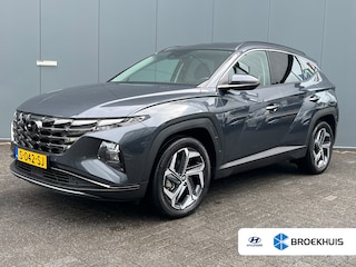 Hyundai Tucson 1.6 T-GDI PHEV 265pk Comfort Smart 4WD Climate | Camera | Carplay | Keyless | Navigatie | Full - Led | Elek. Klep | Winterpakket | 19" Lichtmetaal | Digitale Cockpit | Parkeer Assistent | Adapt. Cruisecontrol