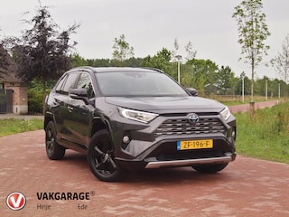 Toyota RAV4 2.5 Hybrid AWD Bi-Tone | Camera | Apple Carplay | Trekhaak 1650 KG trekgewicht | Alarm | JBL | NL-Auto |