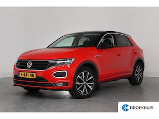 Volkswagen T-Roc 1.0 TSI | Trekhaak | Camera | Navi | By App | Stoelverwarming | Clima | DAB | LED | Parkeersensoren V+A | Lichtmetalen Velgen