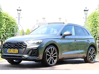Audi Q5 55 TFSIe S edition Competition | FUL OPTION! | DEALER OH! | LUCHTVERING | PANODAK STOELVERWARMING + MASSAGE | HEAD UP | 360 CAMERA | ADAPTIVE CRUISE | TREKHAAK | BLIS | PRACHTIGE STAAT!