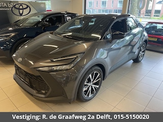 Toyota C-HR 1.8 Hybrid 140 Dynamic | Stuur & Stoelverwarming | Parkeersensoren Voor & Achter | Apple Carplay & Andriod Auto |