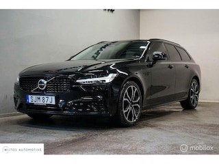 Volvo V90 2.0 T6 Plug-in hybrid AWD Plus Dark, luchtvering