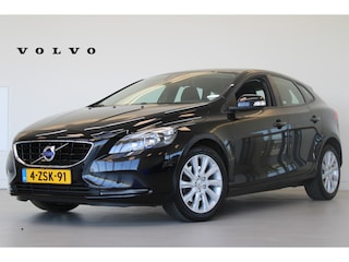 Volvo V40 T2 120PK Kinetic | Park Assist Achter | Cruise Control | Zomer+Winter Banden | Bluetooth | 16''