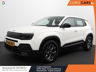 Jeep Avenger Longitude 54 kWh Navigatie Apple Carplay/ Android Auto Parkeersensor achter Cruise Control Stoelverwarming Full LED Virtual Cockpit Climate Control