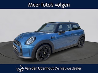 Mini Mini Camden Edition 33 kWh / Navigatie / Head-up Display / Keyless / Stoelverwarming