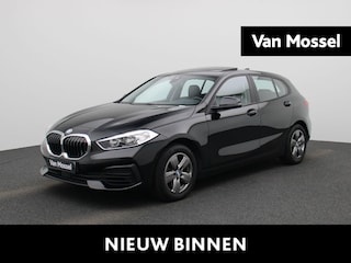 BMW 118i Executive | Automaat | Schuifdak | Leder | Stoel verwarming | Camera | Navigatie | Virtual cockpit | Elec. achterklep | Climate control | Cruise control | Harman Kardon