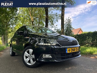 Skoda Fabia 1.2 TSI First Edition Style | Orig. NL | Stoelverwarming | Facelift | Panorama | Climate Control | DAB+ Radio |