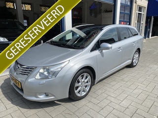 Toyota Avensis Wagon 2.0 VVTi Executive Business FULL OPTIONS