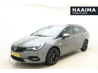 Opel Astra Sports Tourer 1.4 Ultimate Automaat | Alcantara bekleding | Stoel en stuurverwarming | Climate control | Navigatie pakket | Camera achter | Matrix verlichting |