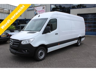 Mercedes-Benz Sprinter 317 CDI L3H2 RWD 3500kg Trekhaak, MBUX navigatie en camera, Brake assyst, Etc.