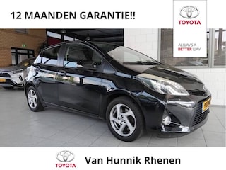 Toyota Yaris 1.5 Hybrid Dynamic | Stoelverwarming | Panoramadak | Camera |