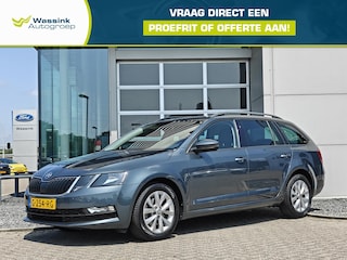 Skoda Octavia Combi 1.0 TSI Greentech 115pk Business Edition | Cruise Control | Climate Control | Navigatie | Sensoren Voor + Achter |