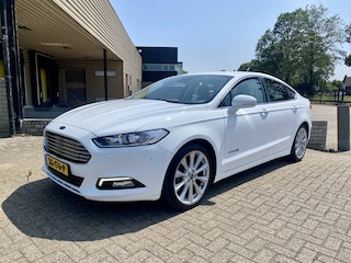 Ford Mondeo 2.0 IVCT HEV Titanium Automaat | Apple carplay, Keyless, PDC |