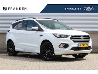 Ford Kuga 1.5 EcoBoost 150PK ST Line | Panoramadak | Trekhaak | Xenon | Winterpack