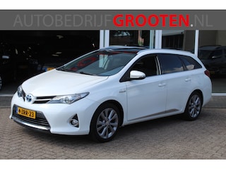 Toyota Auris Touring Sports 1.8 Hybrid Lease//Pano//Camera!!