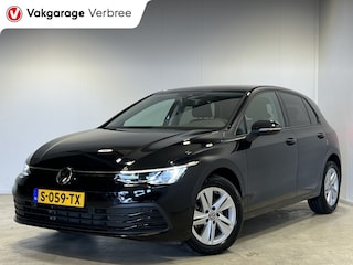 Volkswagen Golf 1.0 eTSI Life | Navigatie/Android/Apple Carplay | LM Velgen 16" | Cruise Control Adaptief | Voorstoelen Verwarmd | Airco |