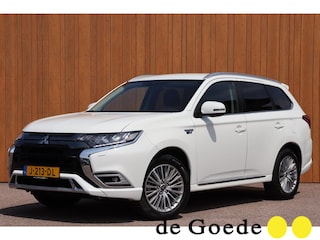 Mitsubishi Outlander 2.4 PHEV Pure+ org. NL-auto trekhaak camera stoelverw.