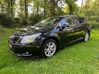 Toyota Avensis 1.8 VVTI DYNAMIC Business / Automaat / Camera / Cruise controle / Onderhoudsboekjes aanwezig.