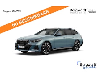 BMW i5 Touring eDrive40 M-Sport Pro - Onderstel Prof - Pano - Comfortzetel - Stoelventilatie