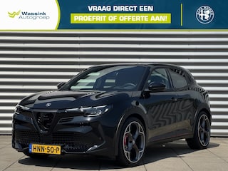 Alfa Romeo Junior 54 kWh 280pk Elettrica Veloce Navigatie | Full LED | 20 INCH | Camera | Stoelverwarming