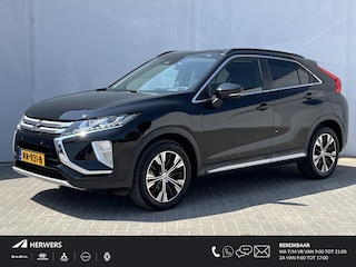 Mitsubishi Eclipse Cross 1.5 DI-T First Edition / Head-Up Display / 360° Camera / Navigatie via Apple Carplay & Android Auto / Stoelverwarming voor / Keyless Entry & Start / 1600kg trekken / Cruise- en Climate Control / Dodehoek Detectie / Parkeersensoren voor en achter / DAB Radio
