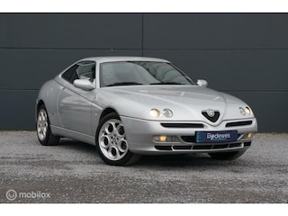 Alfa Romeo GTV (916) 2.0 V6 Turbo Benzina Airco Documentatie