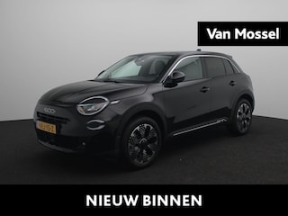 Fiat 600 1.2 Hybrid La Prima | DEMO | Achteruitrijcamera | ADAS L2 | Navigatie | Blind Spot |